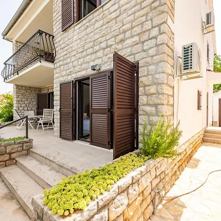 빌라 Luma - House By The Sea *
