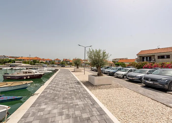 Luma - House By The Sea Villa *