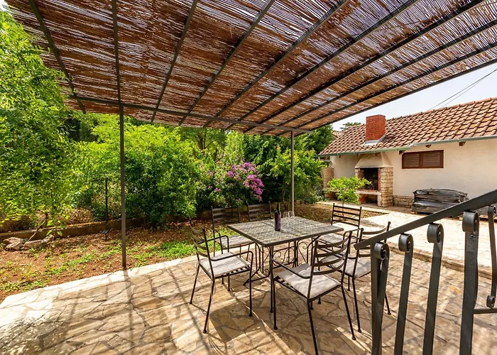 Luma - House By The Sea Villa Sukošan